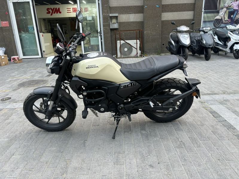 二手新大洲本田CBF190TR