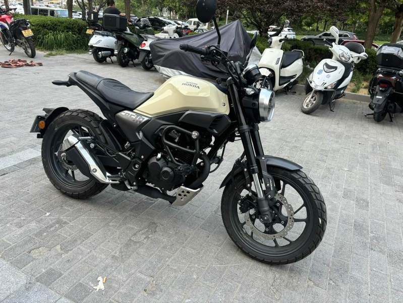 二手新大洲本田CBF190TR