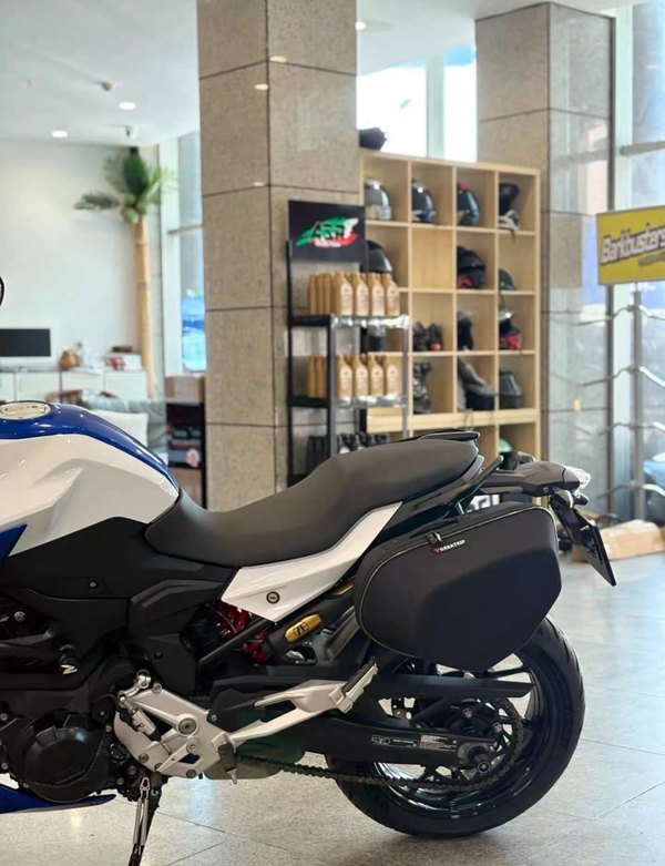 二手宝马F 900 R