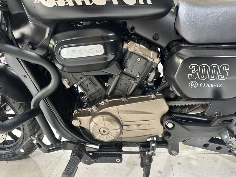 二手QJMOTOR闪300