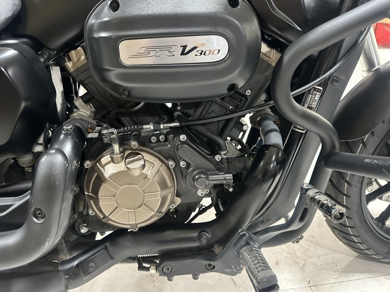 二手QJMOTOR闪300