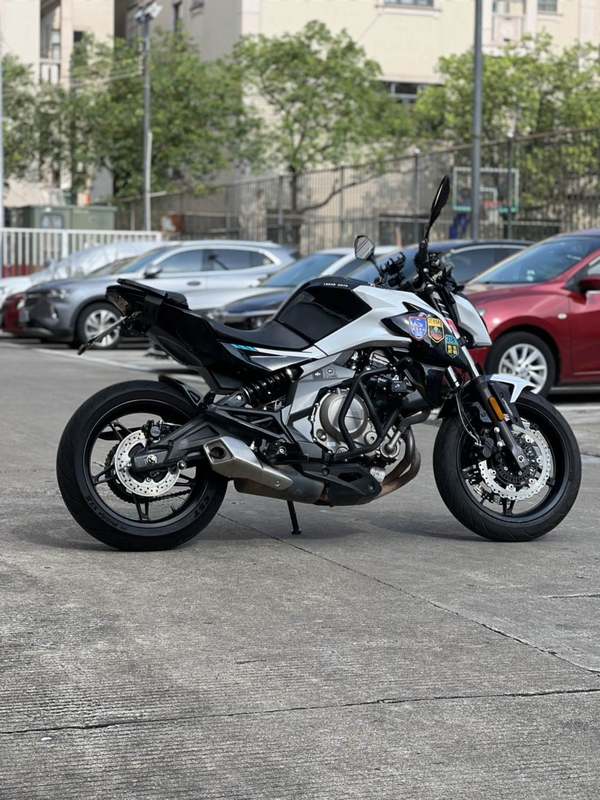 二手春风650NK