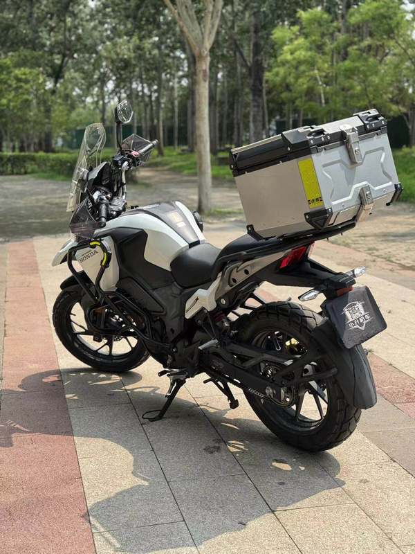 二手五羊本田猛鸷 CB190X