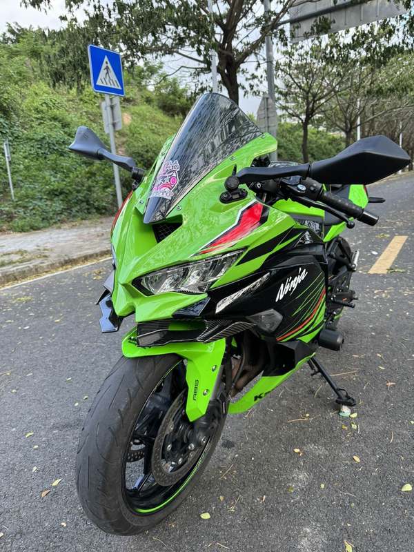 二手川崎ZX-4R