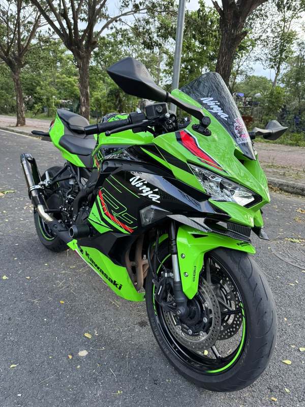 二手川崎ZX-4R
