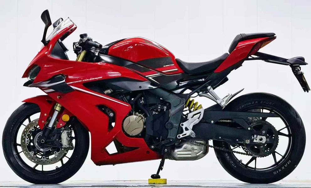 二手QJMOTOR赛800