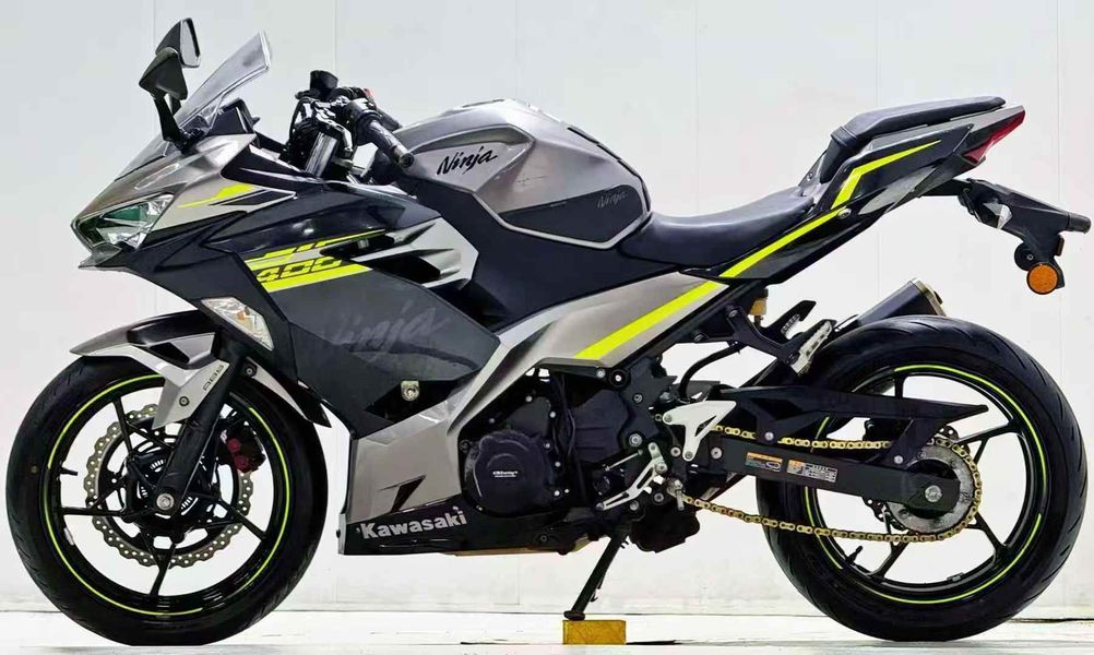 二手川崎Ninja 400