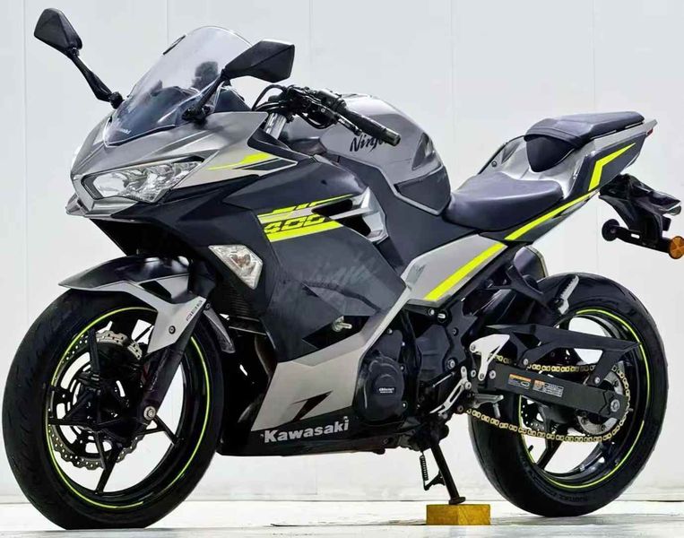 二手川崎Ninja 400