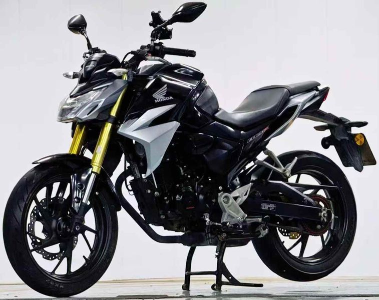 二手五羊本田CB190R 暴锋眼