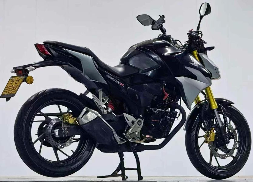 二手五羊本田CB190R 暴锋眼