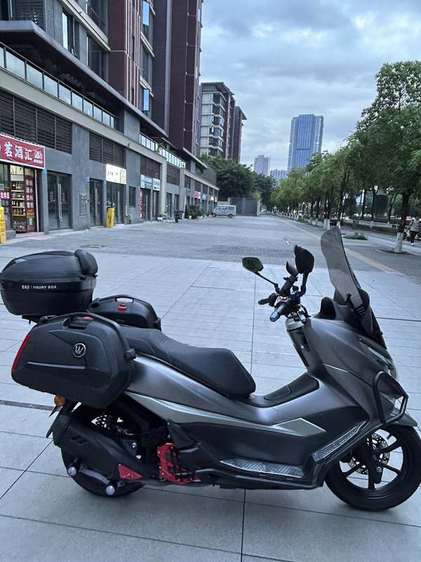 二手豪爵UHR150