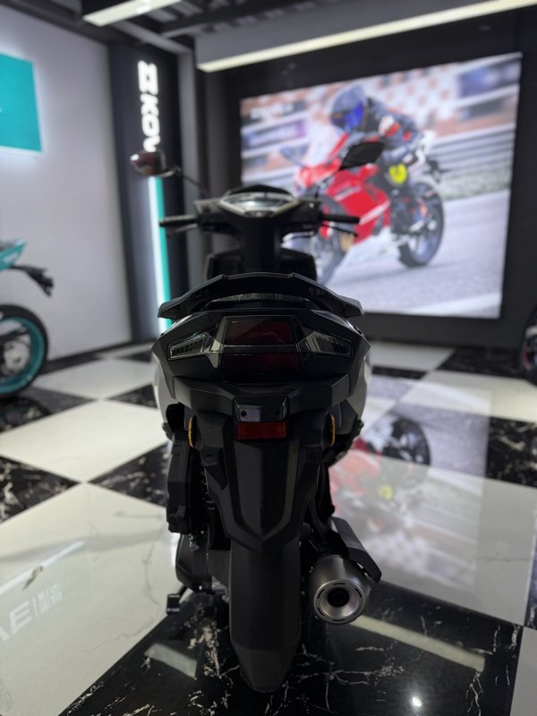 二手五羊本田NWX125