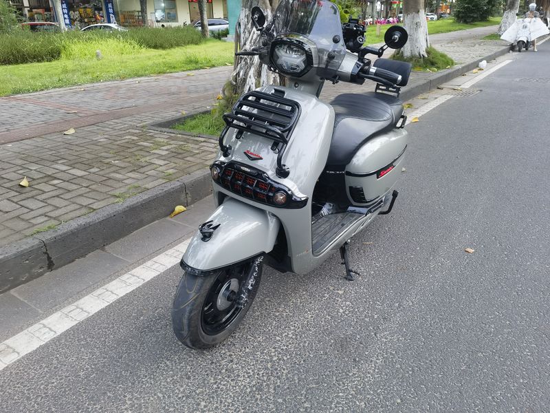 二手维多利亚Sixties 300i