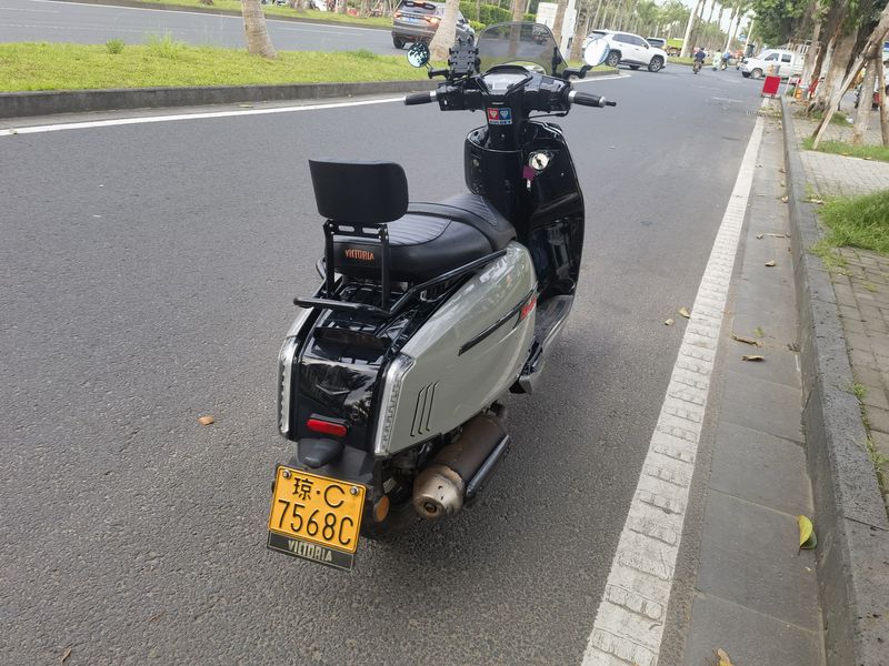 二手维多利亚Sixties 300i