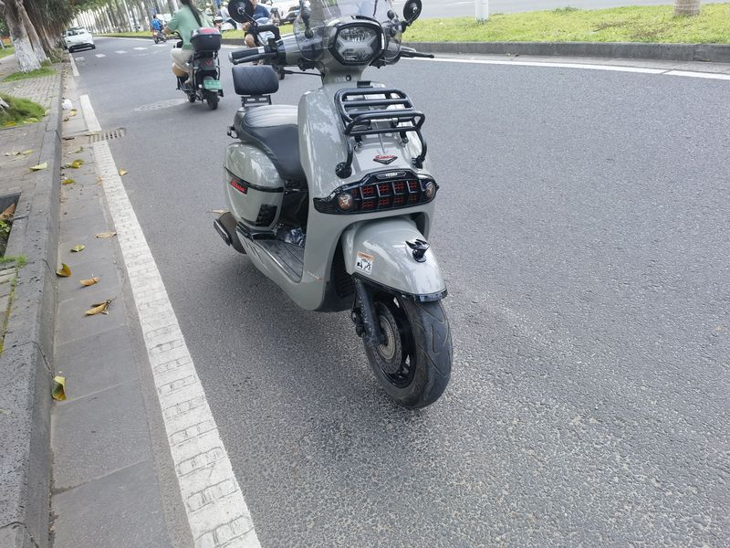 二手维多利亚Sixties 300i