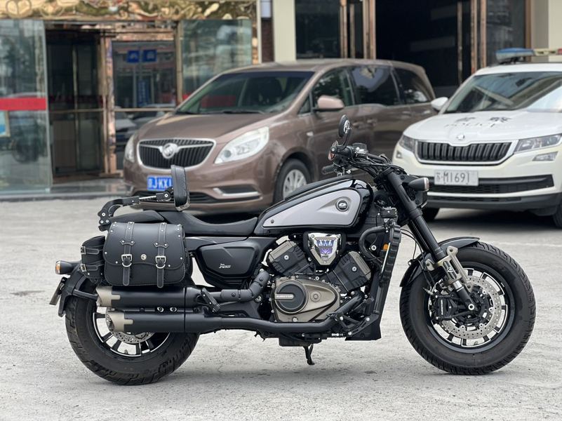 二手QJMOTOR闪600