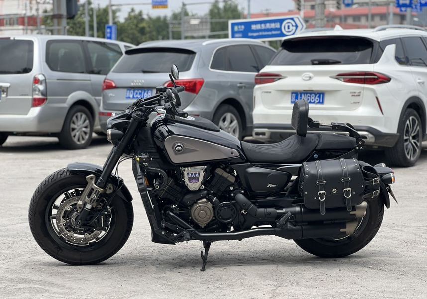 二手QJMOTOR闪600