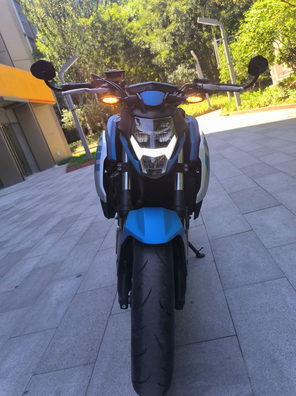 二手春风400NK