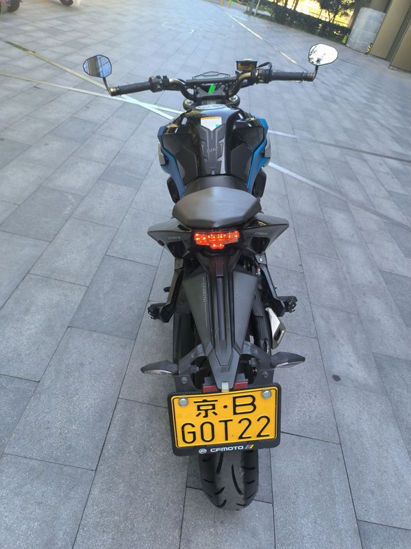 二手春风400NK