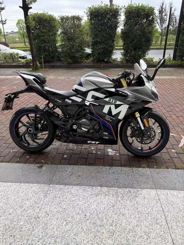 二手春风250SR