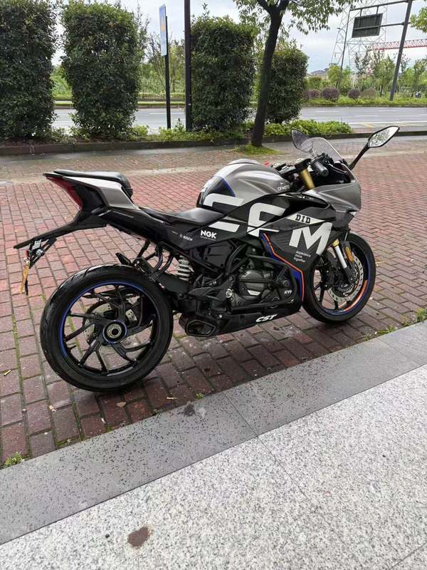 二手春风250SR