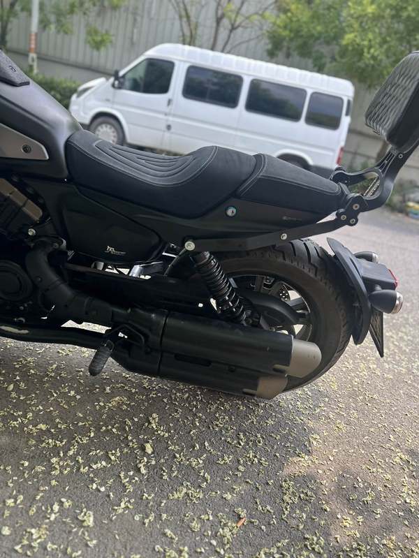二手QJMOTOR闪600