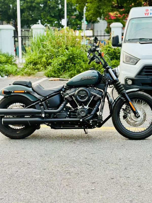 二手哈雷戴维森街霸 Street Bob