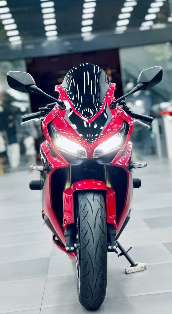 二手本田CBR650R