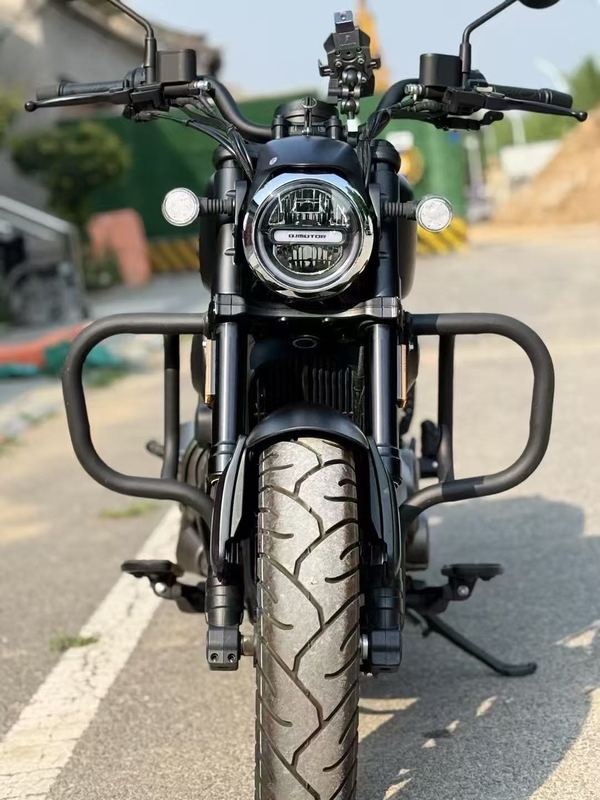 二手QJMOTOR闪300