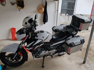 二手豪爵铃木骊驰 GW250