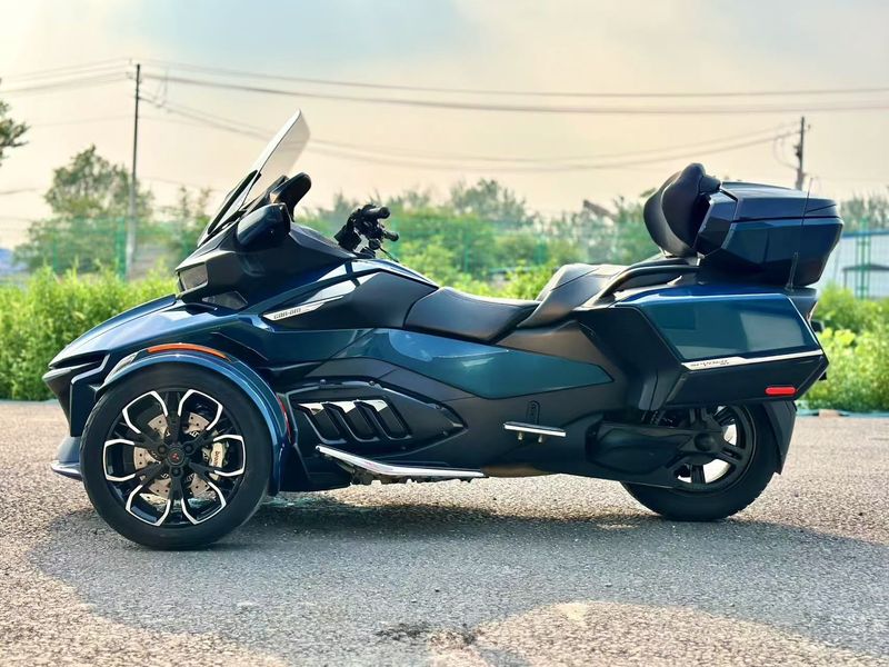 二手庞巴迪Spyder F3 