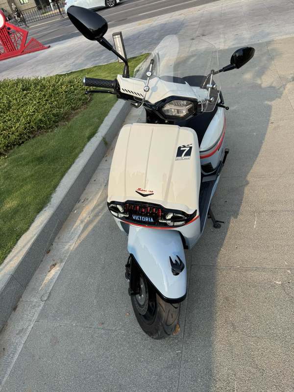 二手维多利亚Sixties 250Si