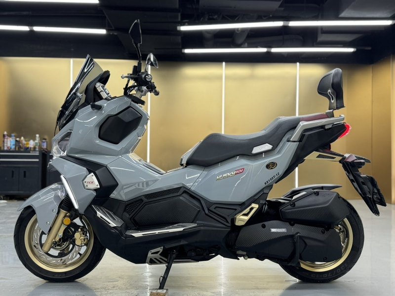 二手三阳哈士奇 Husky ADV150