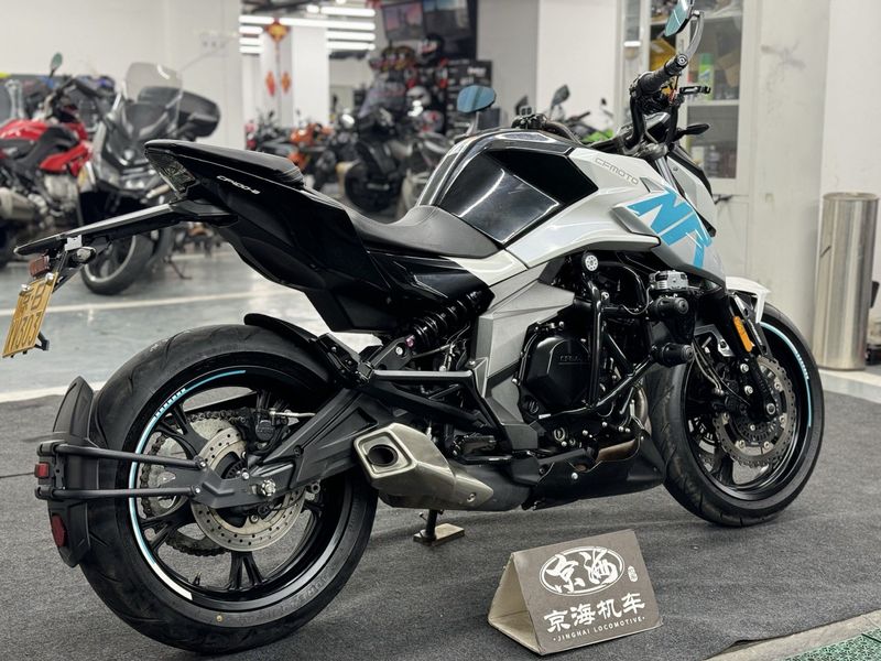二手春风400NK