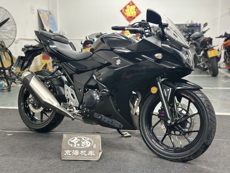 二手豪爵铃木GSX250R