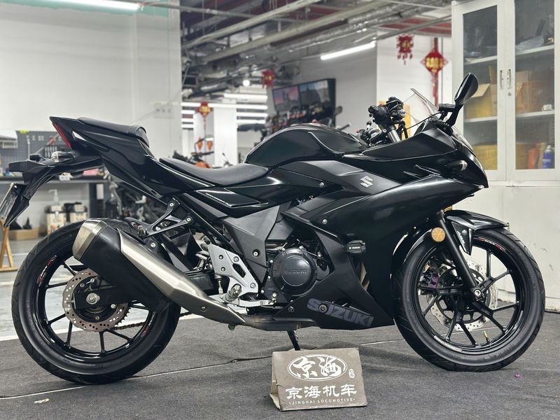 二手豪爵铃木GSX250R