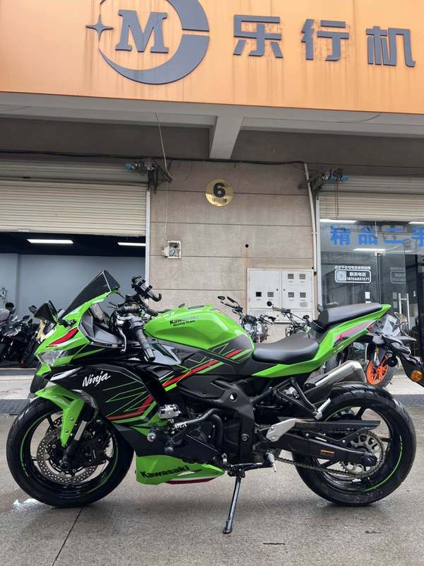 二手川崎ZX-4R