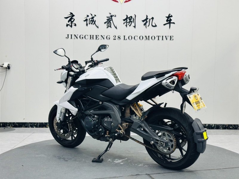 二手贝纳利TNT600i