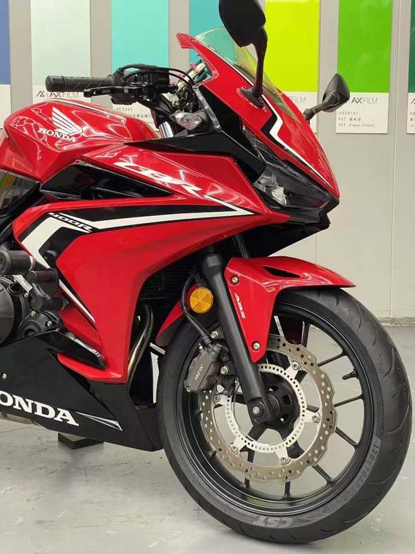 二手本田CBR400R