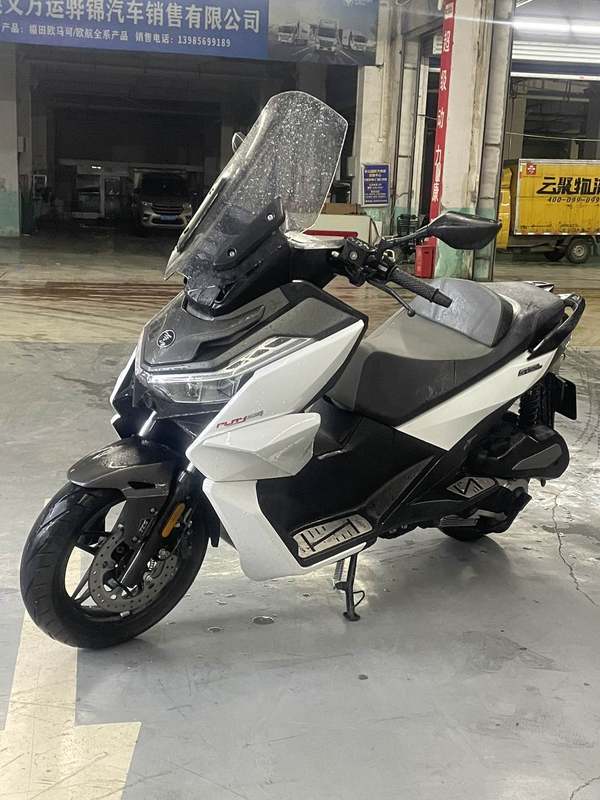 二手无极SR250GT