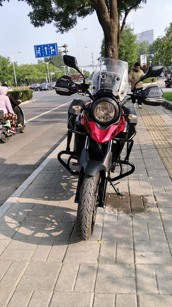 二手豪爵铃木DL250
