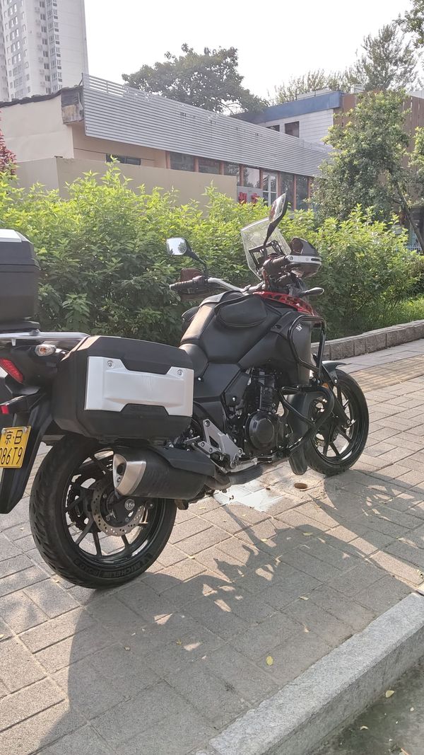 二手豪爵铃木DL250