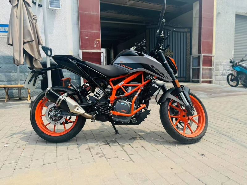 二手KTMR2R390 Duke