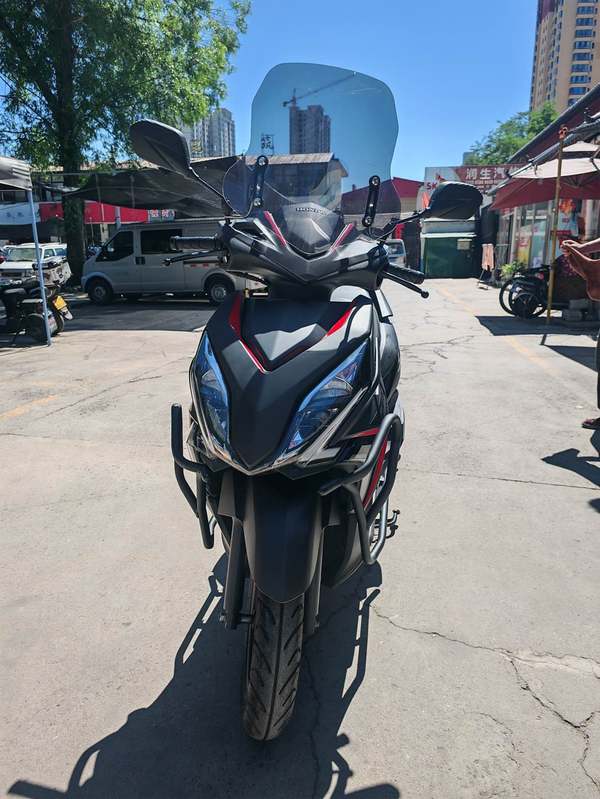 二手新大洲本田裂行 RX125Fi