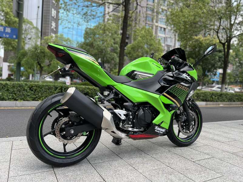 二手川崎Ninja 400