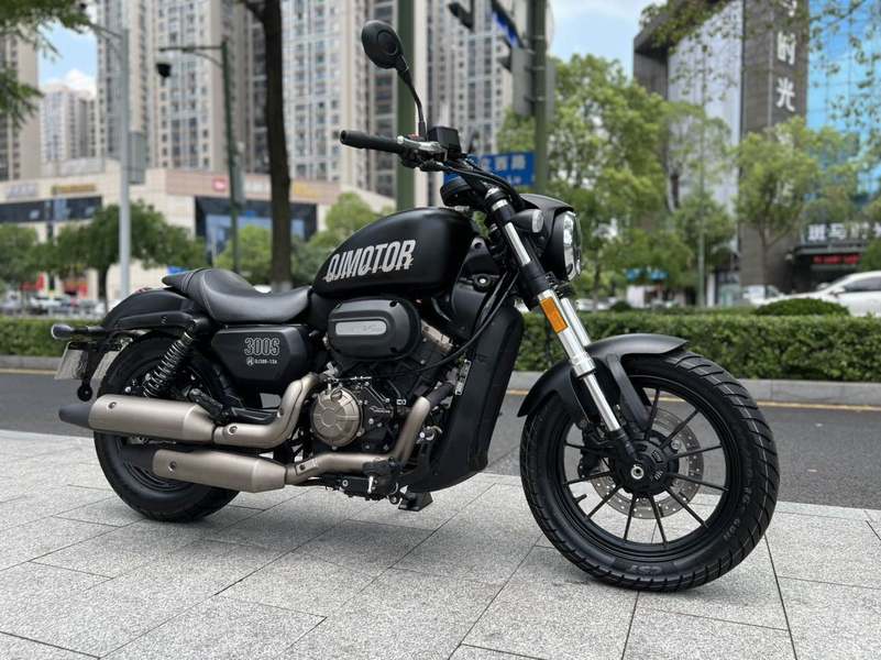 二手QJMOTOR闪300