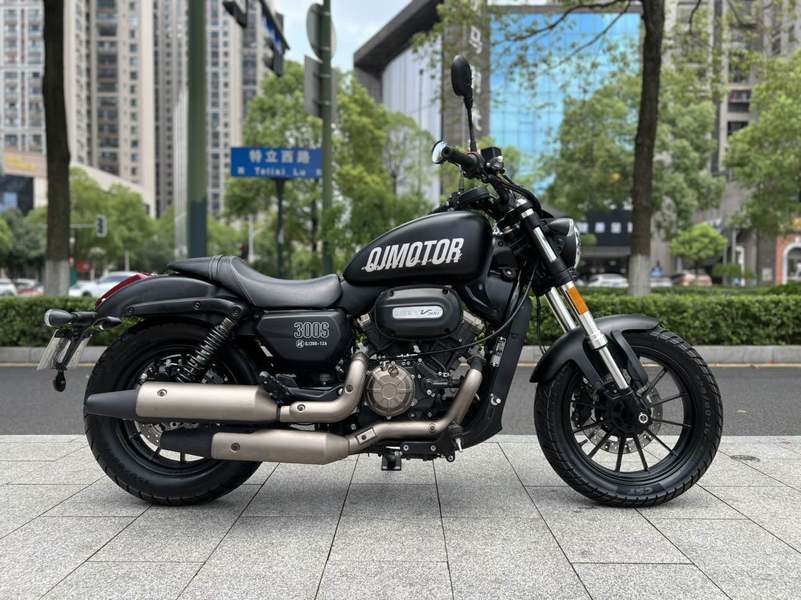 二手QJMOTOR闪300