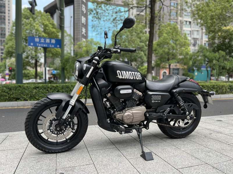 二手QJMOTOR闪300