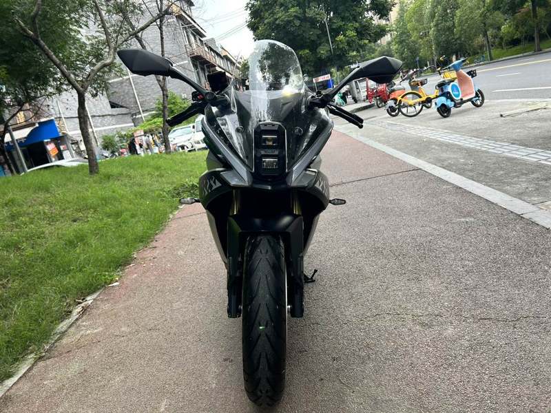 二手贝纳利龙卷风 Tornado 552R