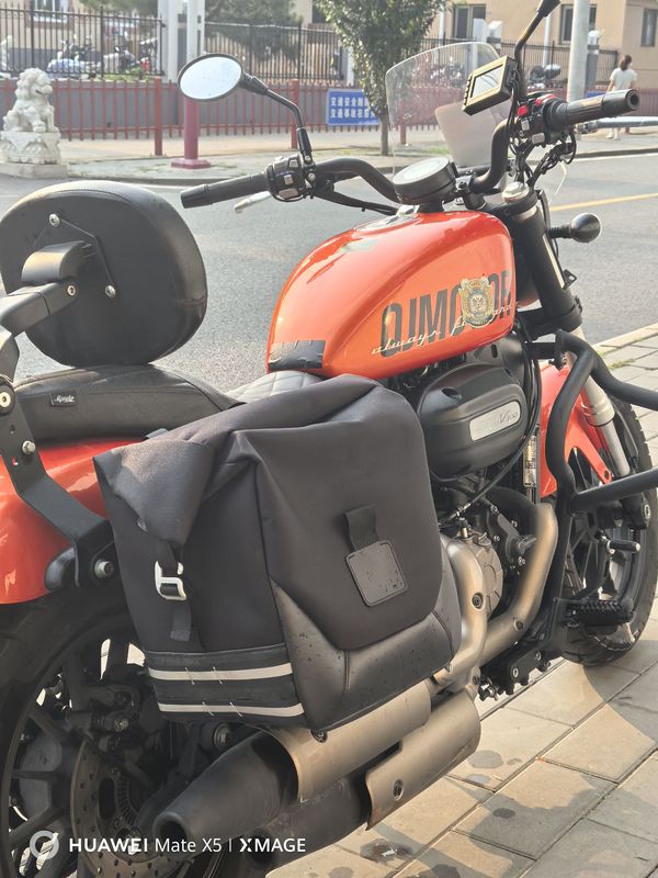 二手QJMOTOR闪300
